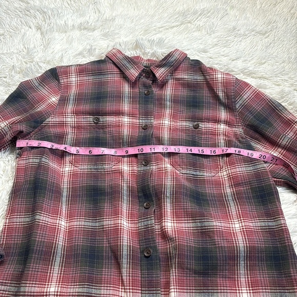 L.L. Bean Chamois Plaid Shirt - Picture 4 of 9